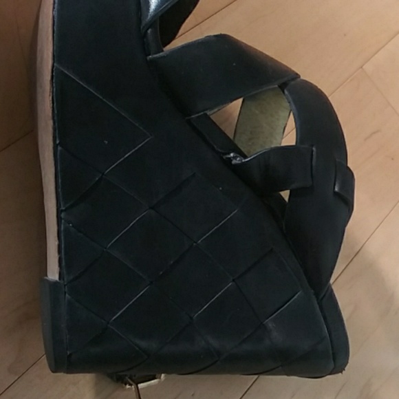 Michael Kors wedge - Picture 3 of 3